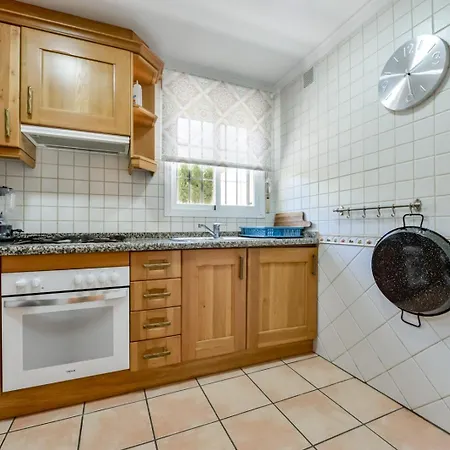 Holiday home Puerta Del Sol En *